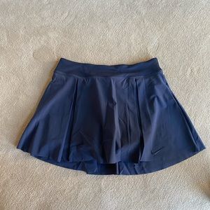 Nike Club skirt